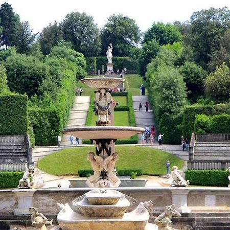 Central Florence Charm - Walk To All Sights By Likehomeفلورنس المظهر الخارجي الصورة